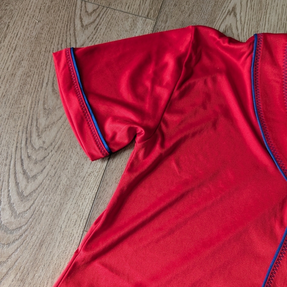 Philadelphia Phillies Majestic Women's Red Short Sleeve Tee - Picture 4 of 8